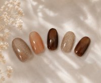 今月のジェルネイル￥2,980(税込)
＋550円でカラーチェンジOK
※クリック/タップで画像拡大できます